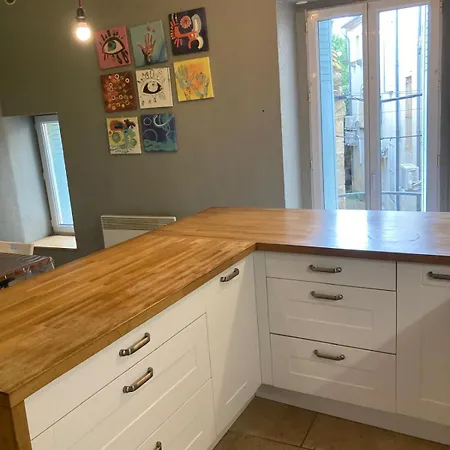 Apartamento Duplex 8 Couchages 75 M2, Terrasse 12 M2 Dans Village Typique Héraultais *