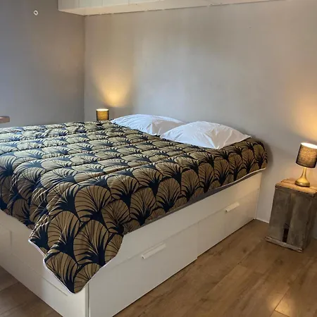 Apartamento Duplex 8 Couchages 75 M2, Terrasse 12 M2 Dans Village Typique Héraultais *