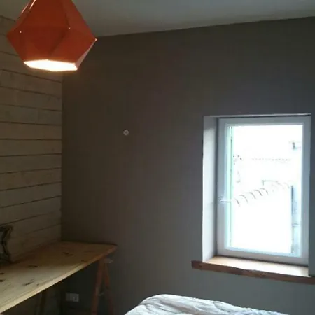 Duplex 8 Couchages 75 M2, Terrasse 12 M2 Dans Village Typique Heraultais Apartamento Tourbes